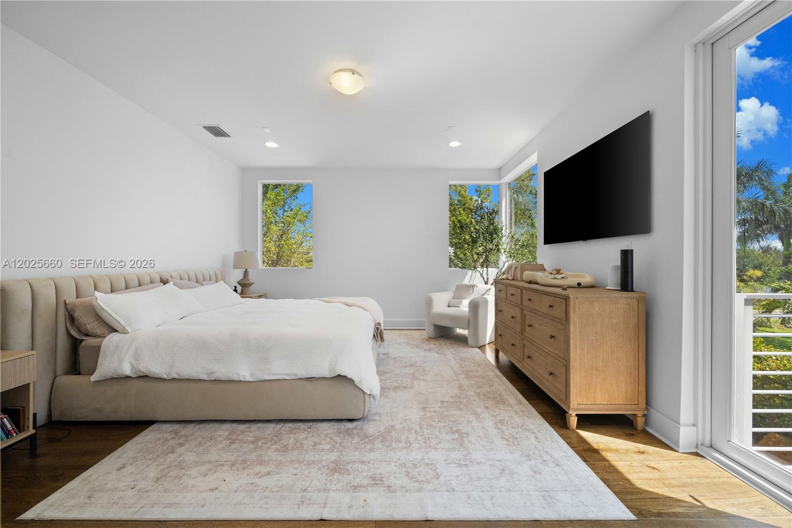 DORAL COMMONS RESIDENTIAL - Residential