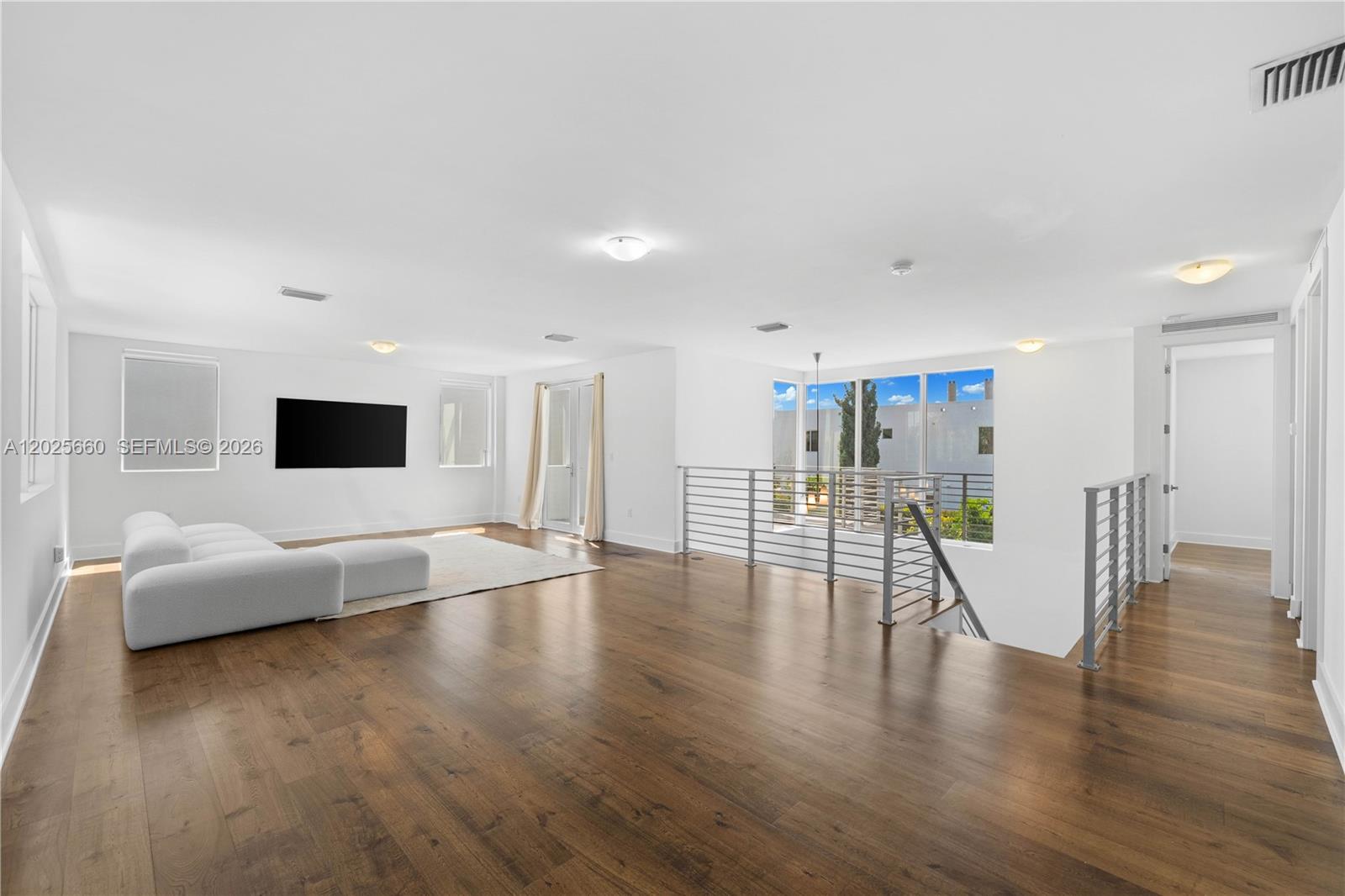 DORAL COMMONS RESIDENTIAL - Residential
