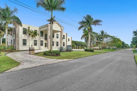 Tiny photo for 1430 NW 114th Ave, Plantation, FL 33323 (MLS # A12006659)