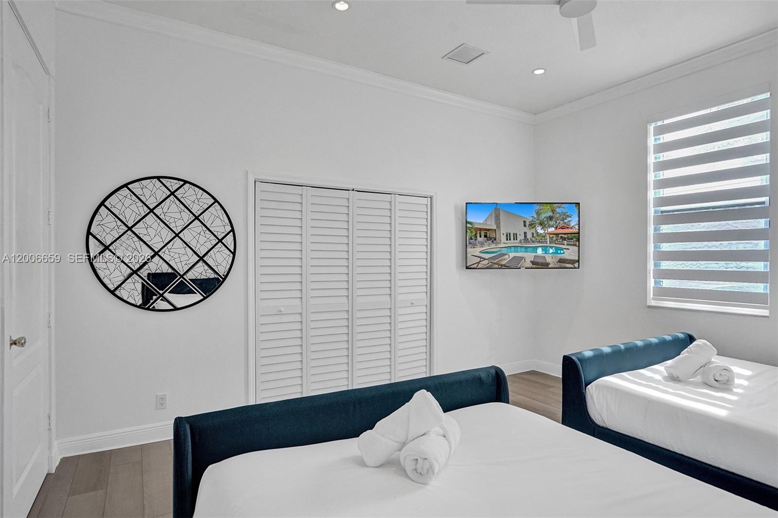 CHAMBERS LAND CO SUB NE1/ - Residential