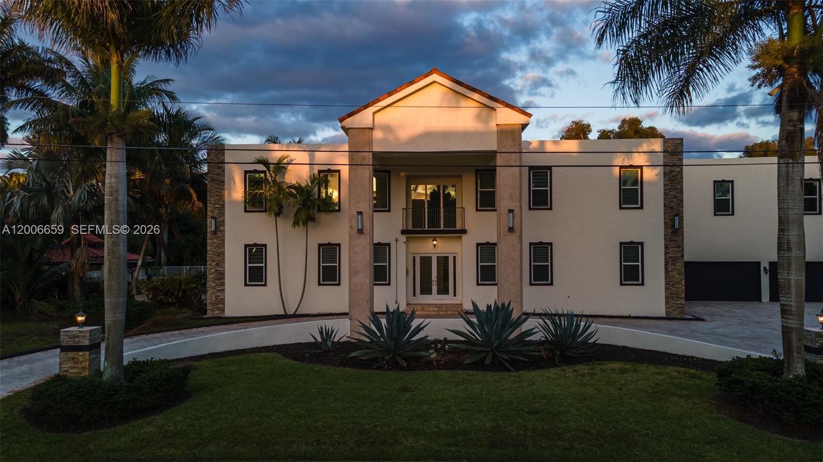 CHAMBERS LAND CO SUB NE1/ - Residential