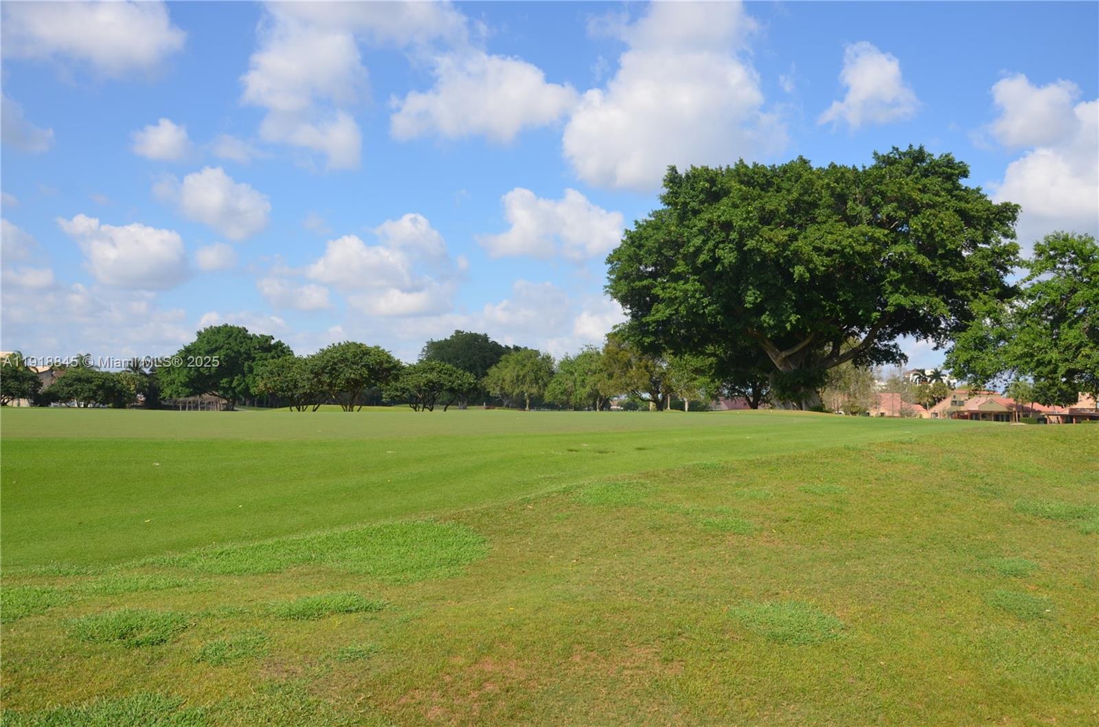 JACARANDA VILLAS NO 1 CON - Residential Lease