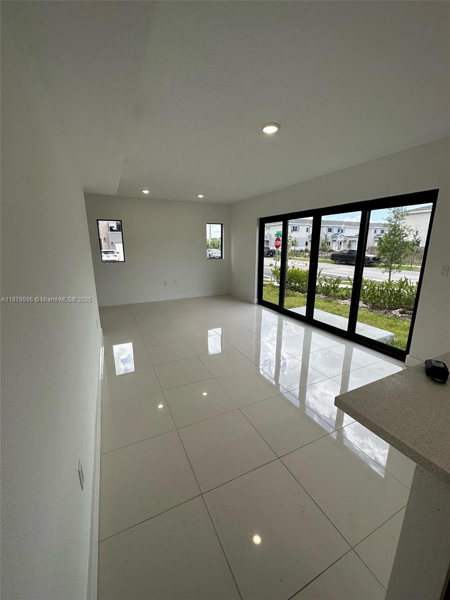 Aurora - Residential