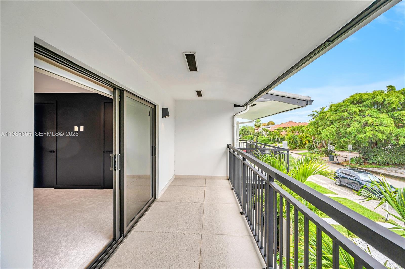 COLLONADE CONDO - Residential Lease