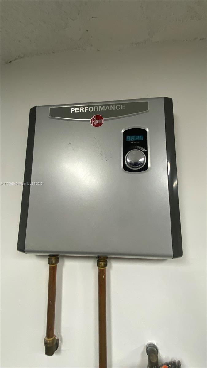 CORAL SPRINGS SUB NO 1 - Residential