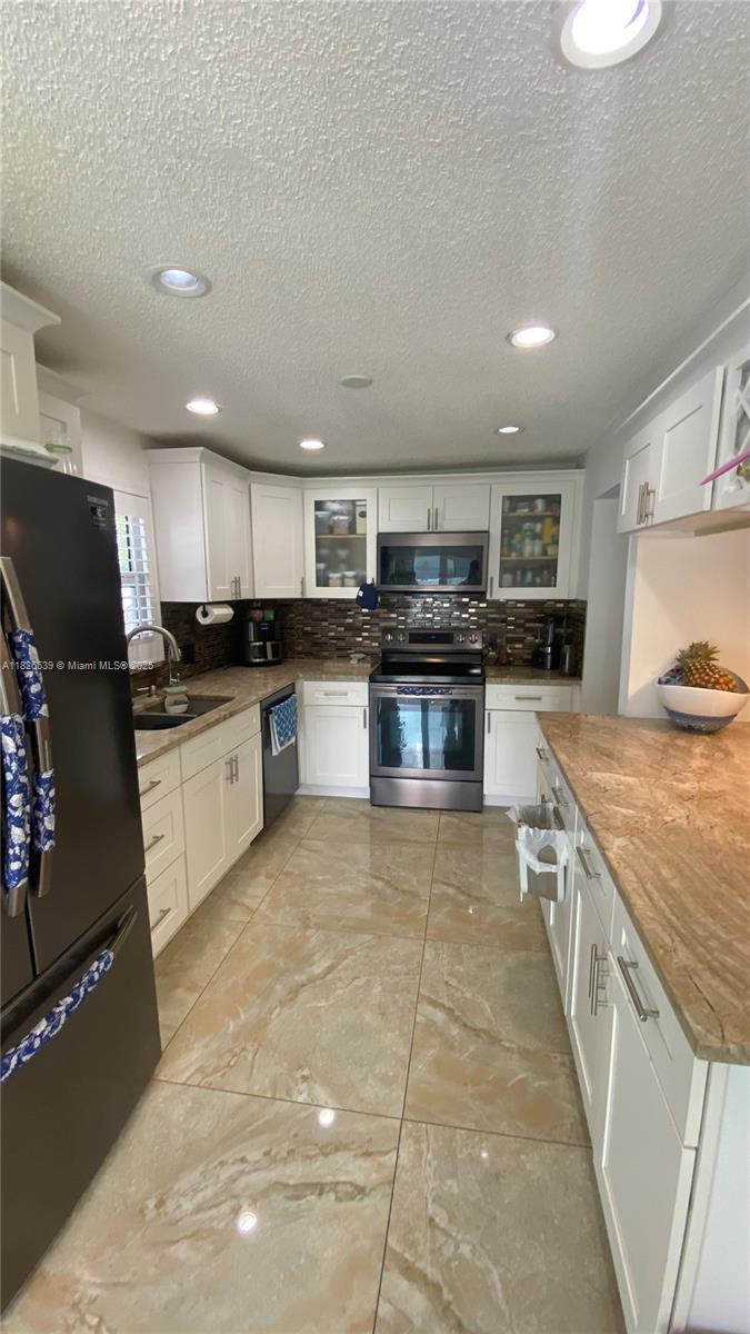 CORAL SPRINGS SUB NO 1 - Residential