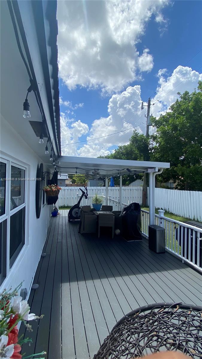 CORAL SPRINGS SUB NO 1 - Residential