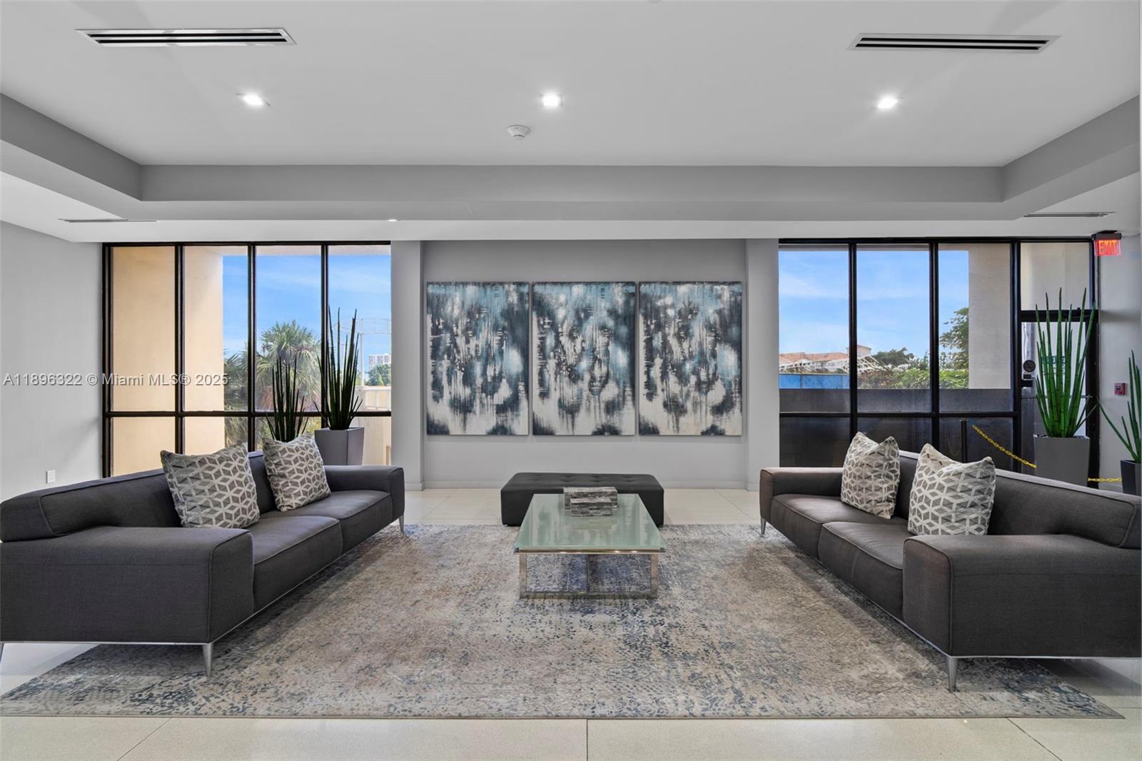 CORONADO CONDO- TOWER II - Residential