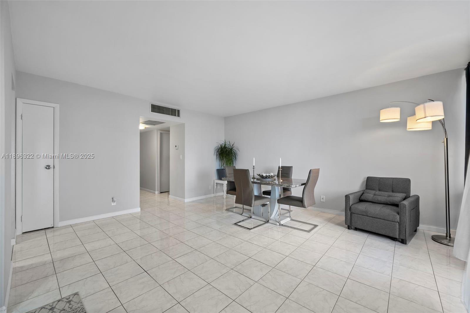 CORONADO CONDO- TOWER II - Residential