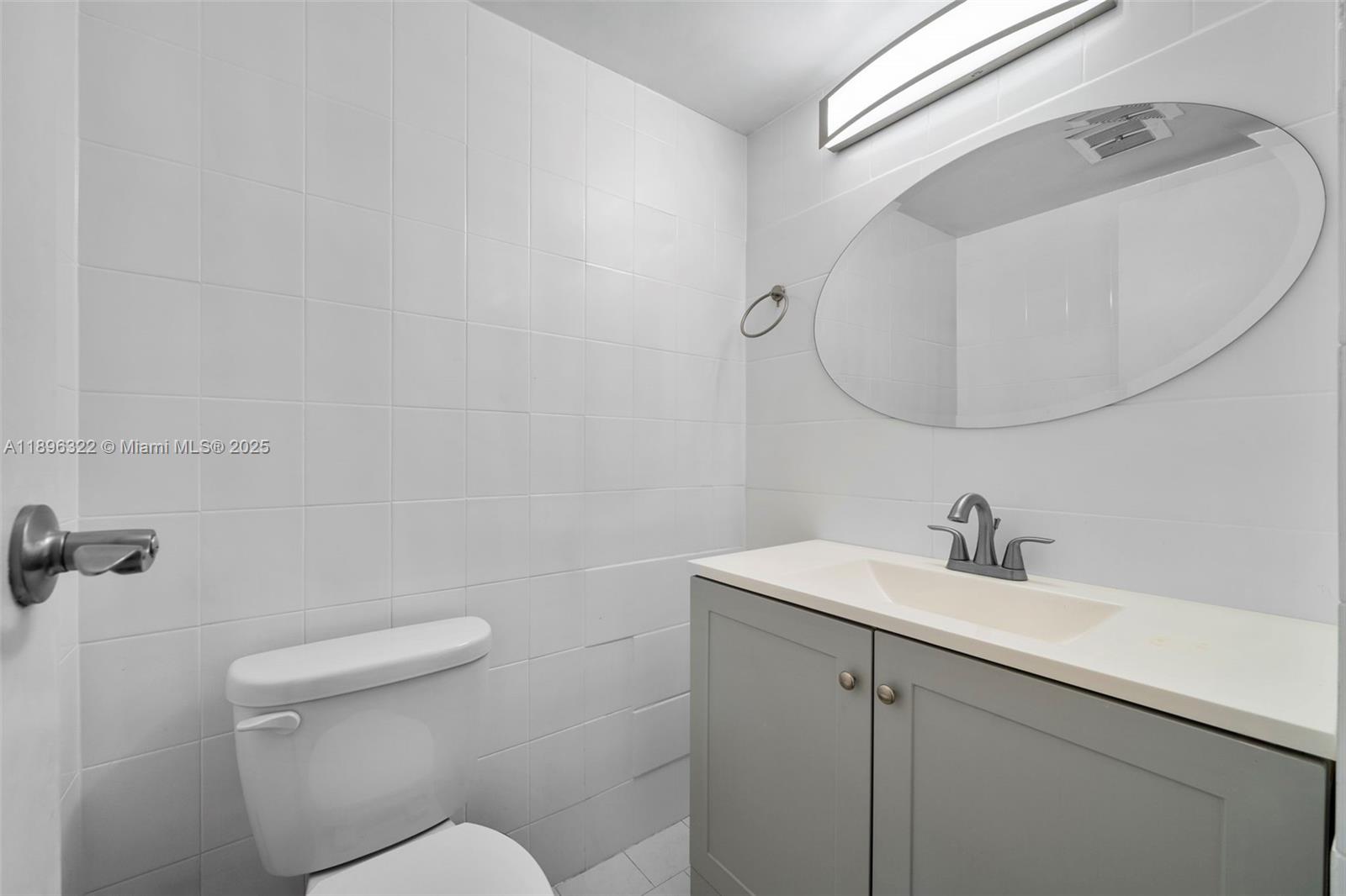 CORONADO CONDO- TOWER II - Residential