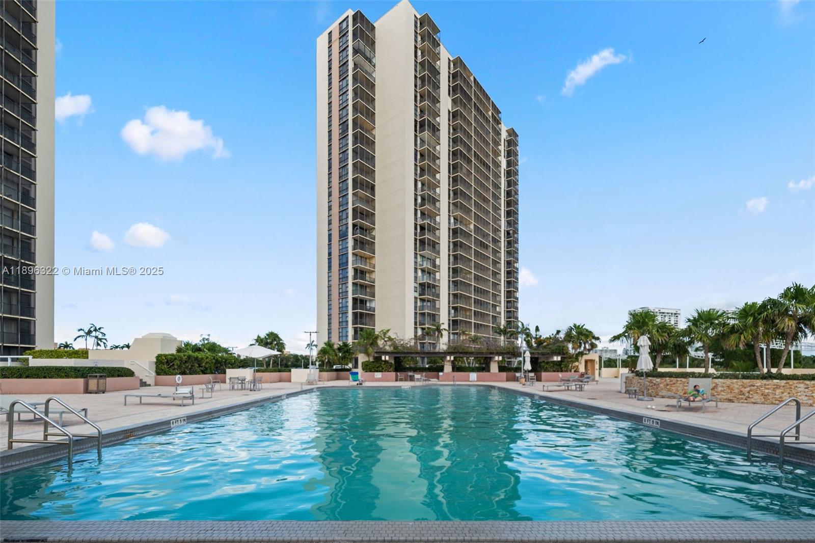 CORONADO CONDO- TOWER II - Residential