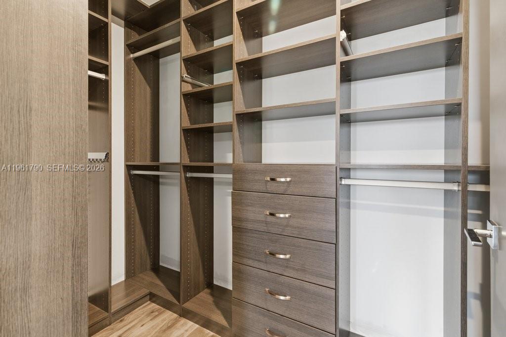 PLANTATION BUSINESS PARK - Residential