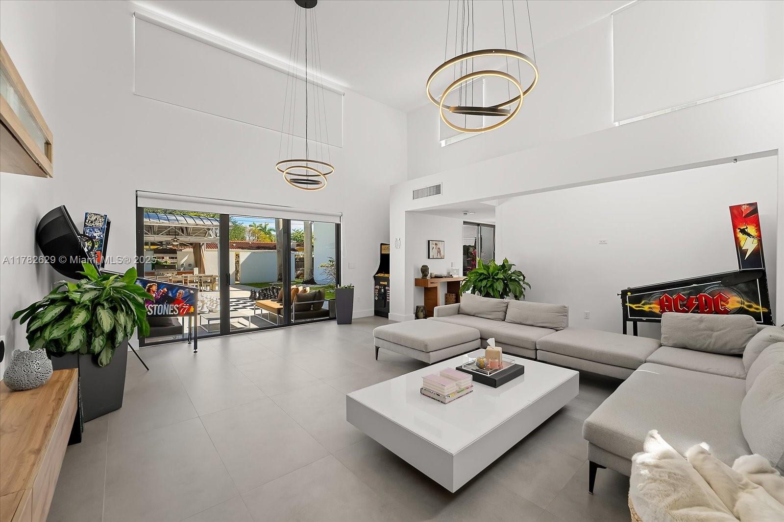 CUTLER NURSERY ESTATES - Residential