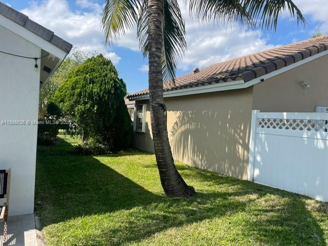 SILVER LAKES AT PEMBROKE - Residential