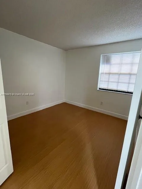 MLS: A11756978