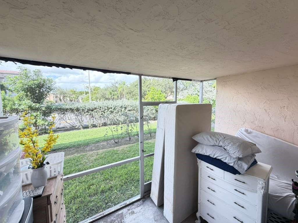 WINCAST ARMS NORTH CONDO - Residential