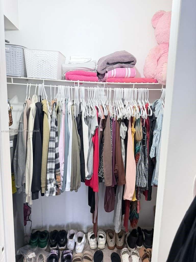 WINCAST ARMS NORTH CONDO - Residential