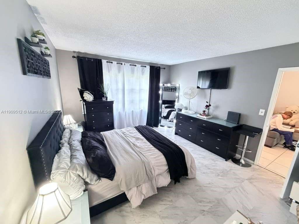 WINCAST ARMS NORTH CONDO - Residential