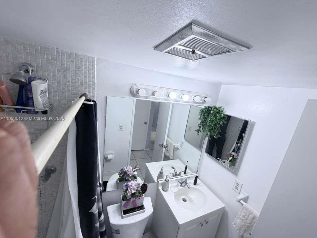 WINCAST ARMS NORTH CONDO - Residential