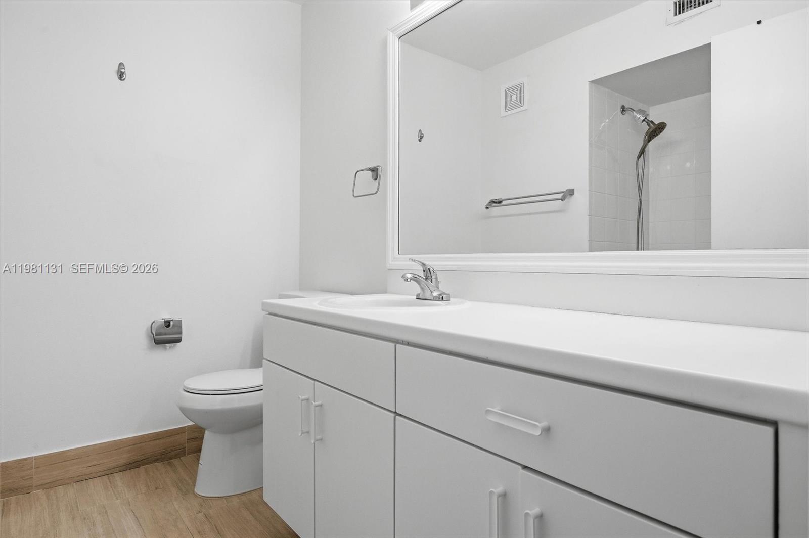 SECTORS 3 & 4 BOUNDARY PL - Residential