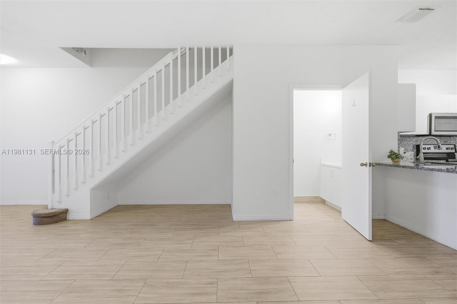 SECTORS 3 & 4 BOUNDARY PL - Residential