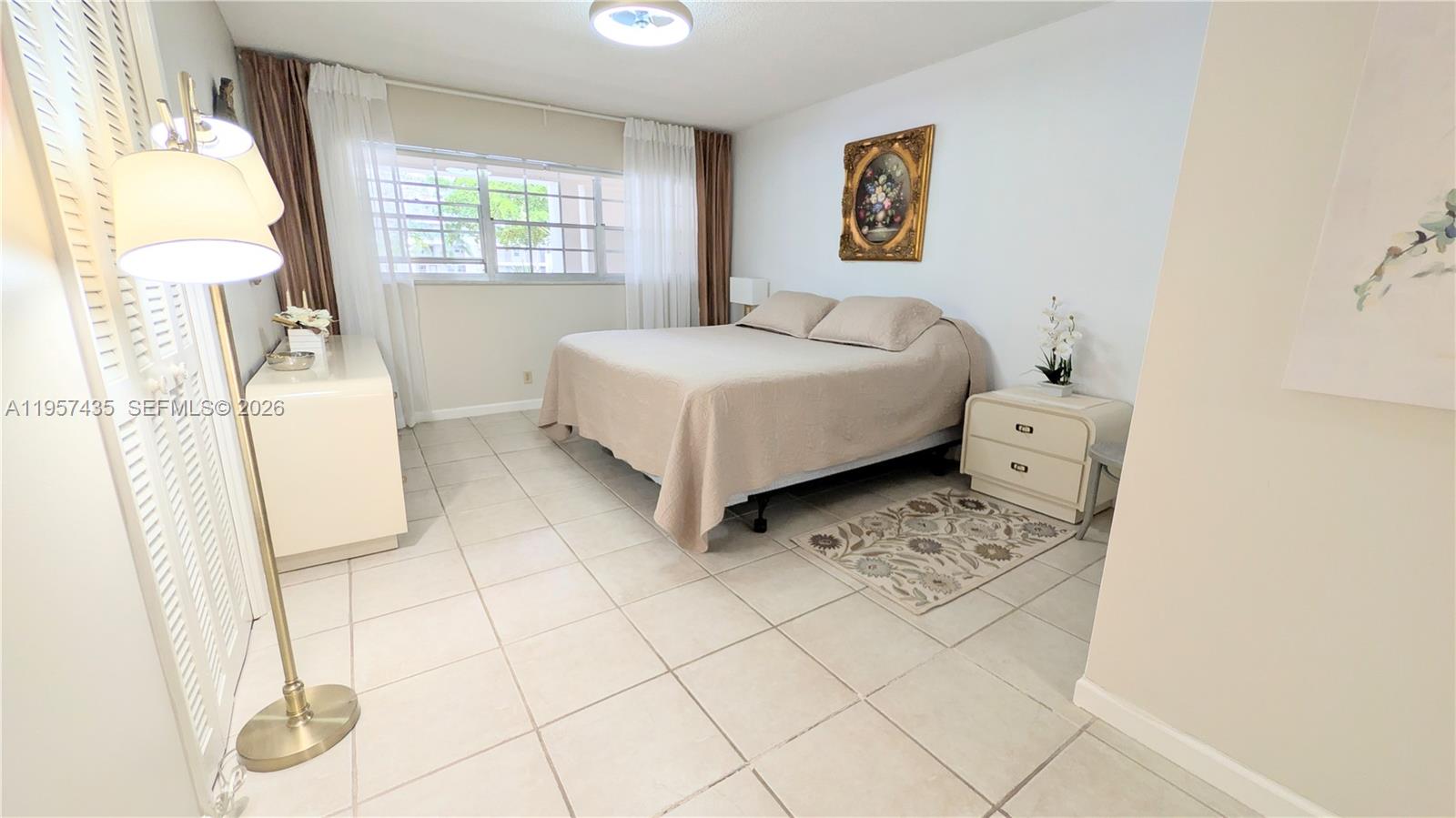 3000 S Course Dr 208