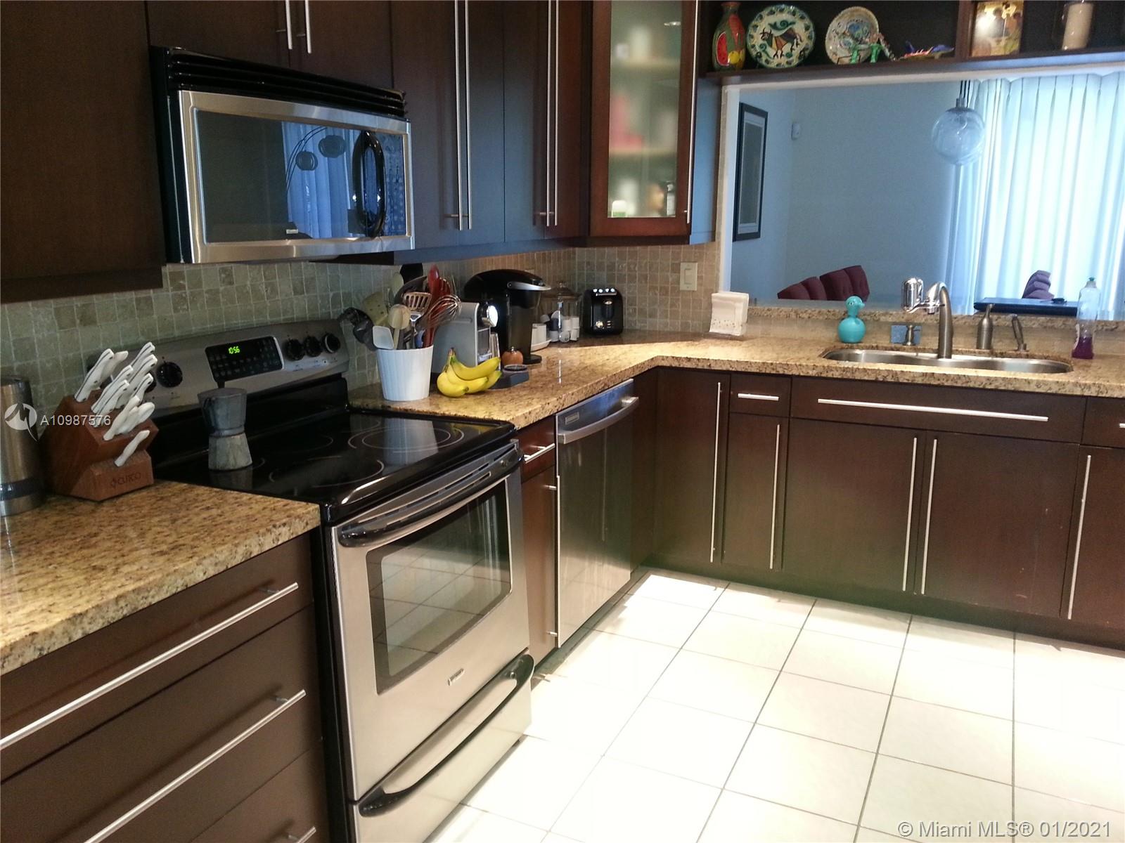 DORAL WOODS - Residential Lease