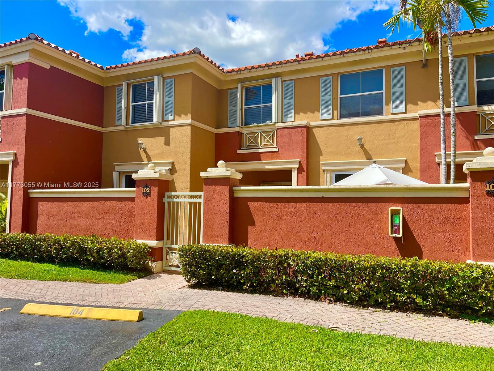 Rental Property at 6102 Nw 114th Ct 102, Doral, Miami-Dade County, Florida - Bedrooms: 3 
Bathrooms: 3  - $3,199 MO.