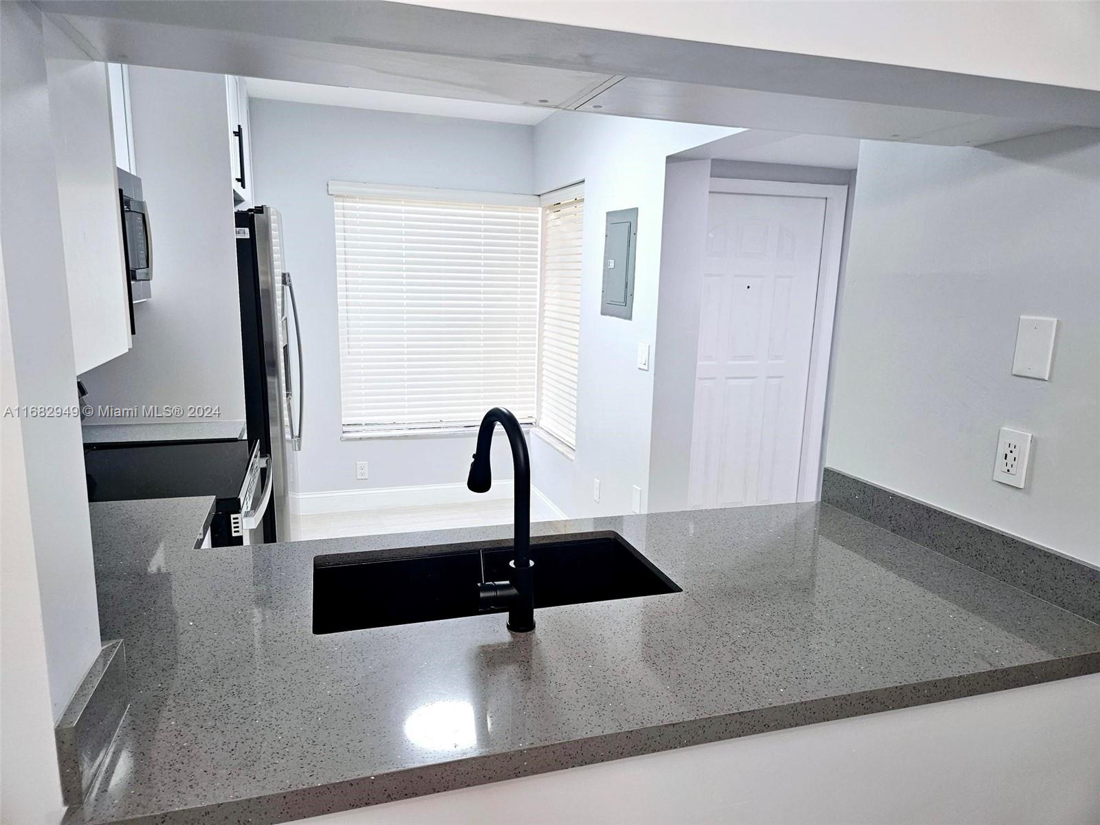 ELAN AT CALUSA CONDO XVI - Residential Lease