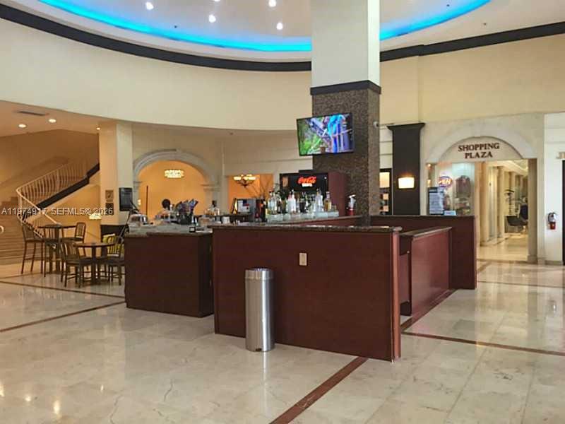 19201 COLLINS AV 432