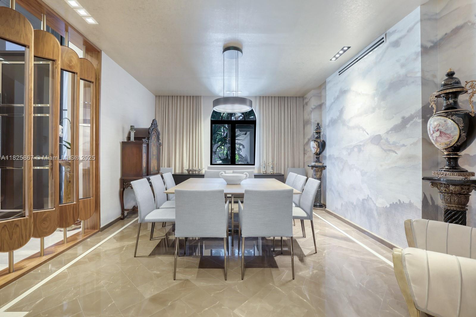 HIBISCUS ISLAND - Residential Lease