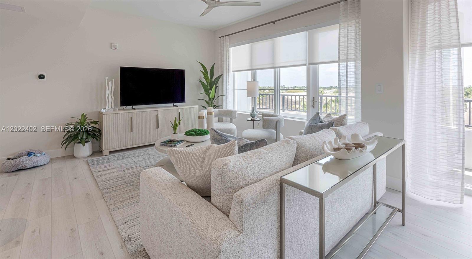151 NE 5th Ave Lux Townhouese