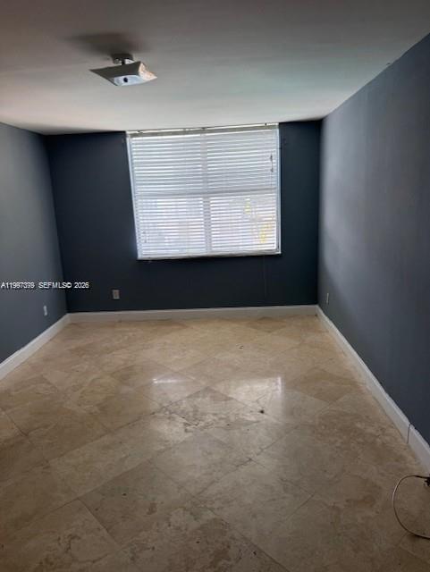 MONTECARLO CONDO - Residential