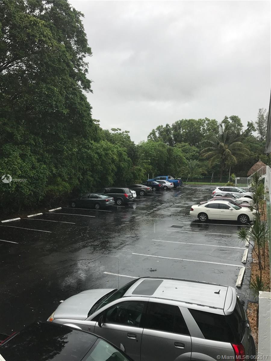 CANAL GROVES CONDO - Residential Lease