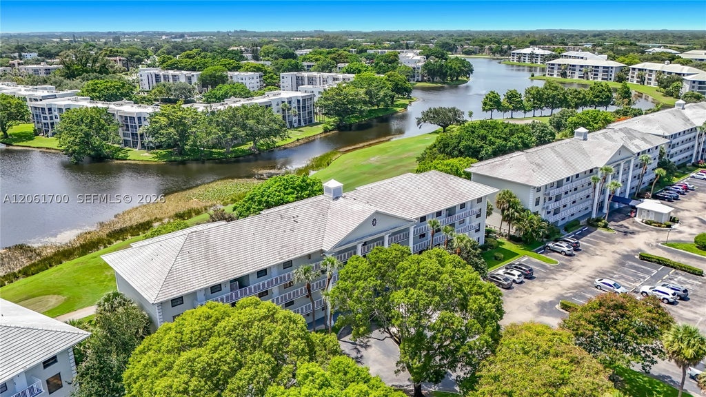 Photo of 1713 Whitehall Dr #404, Davie, FL 33324 (MLS # A12061700)