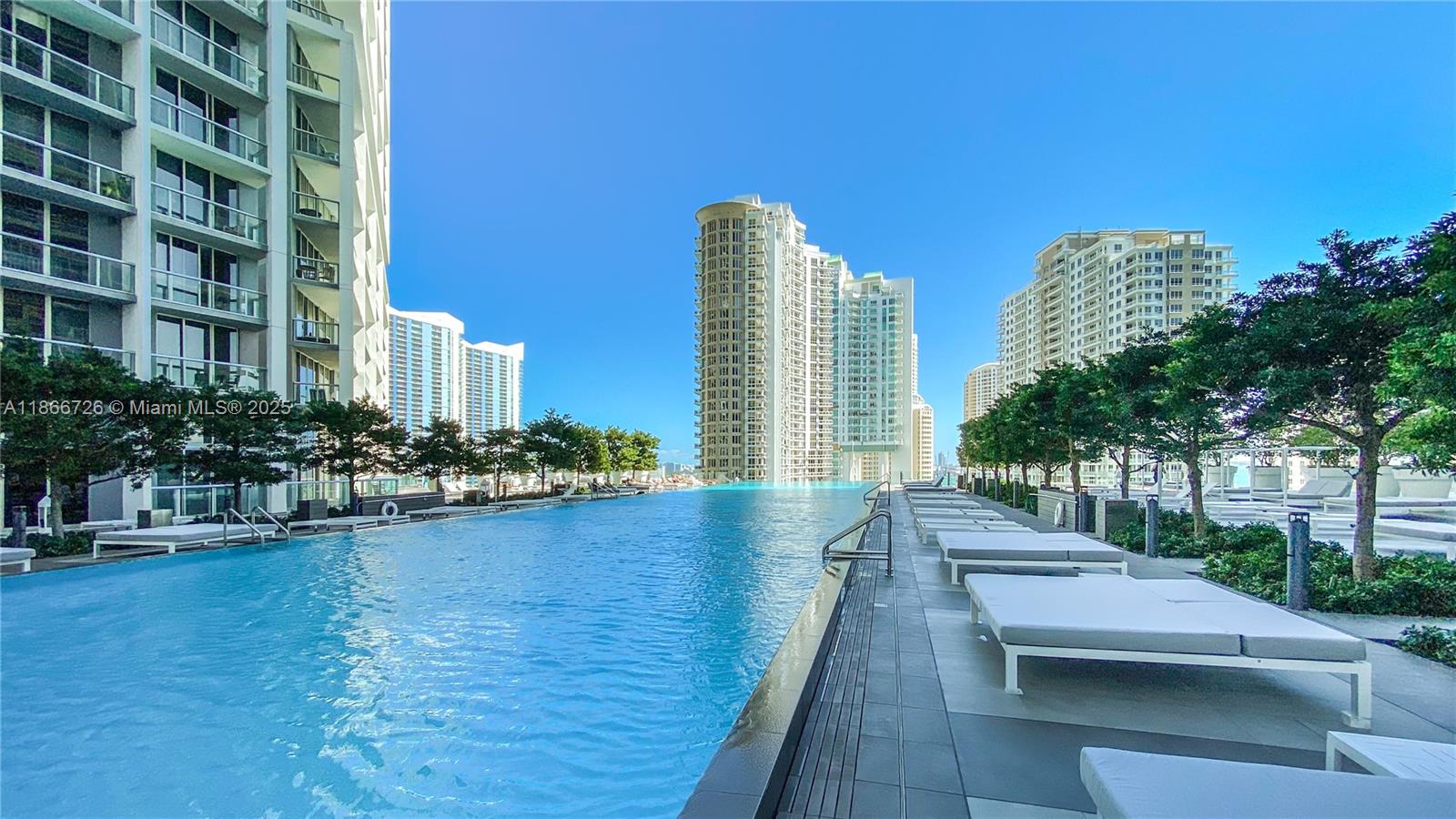 Stunning 1 Bed / 1 Bath with Breathtaking Miami River & Downtown Views
Immaculate unit featuring marble floors throughout and a spacious balcony with panoramic views. Gourmet kitchen equipped with top-of-the-line appliances. Includes one assigned parking space. Full-service building with top-tier amenities: pool, state-of-the-art gym, luxurious spa, and more. Prime location with easy access to everything Miami has to offer. Available on October 20, 2025.