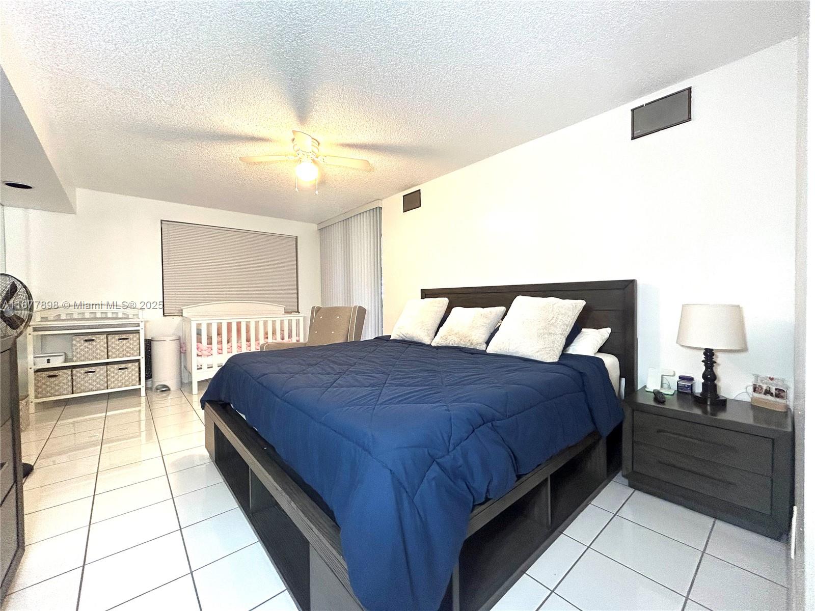 LAKEVIEW OF THE CALF CLUB - Residential