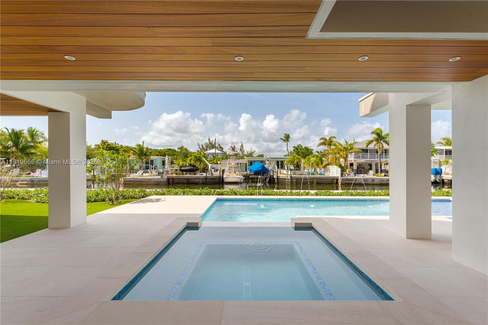 KEY LARGO BEACH ADD - Residential