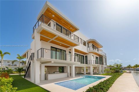 301 Buttonwood Cir #A Key Largo FL 33037