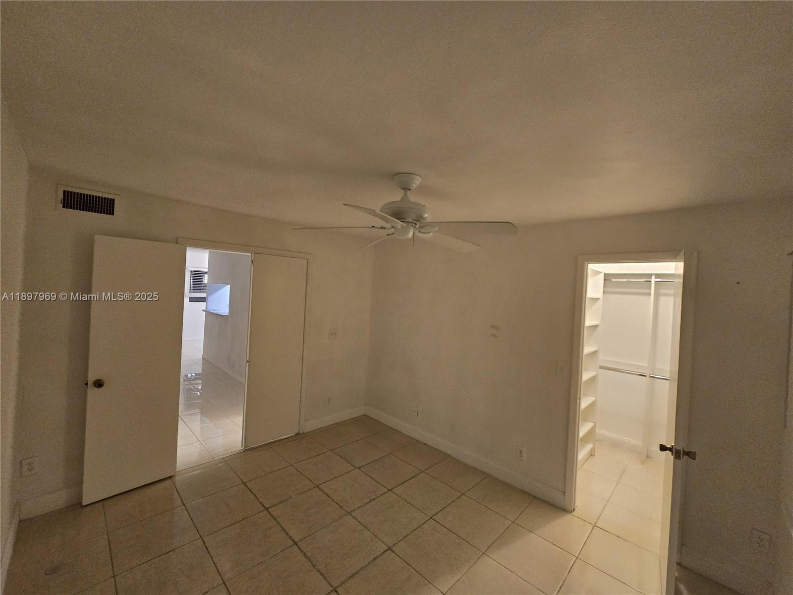 PRESERVE AT AVERY LAKES - Residential Lease