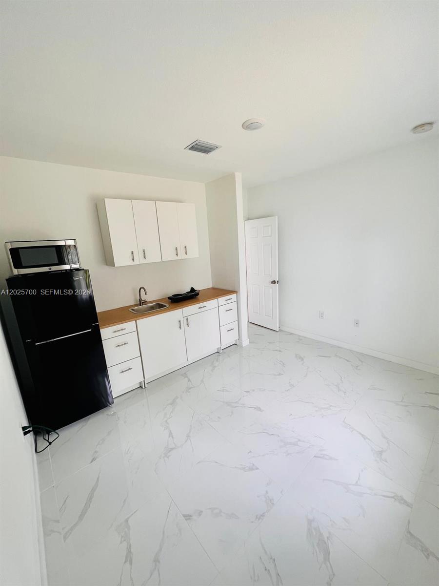 GLENWOOD HEIGHTS - Residential