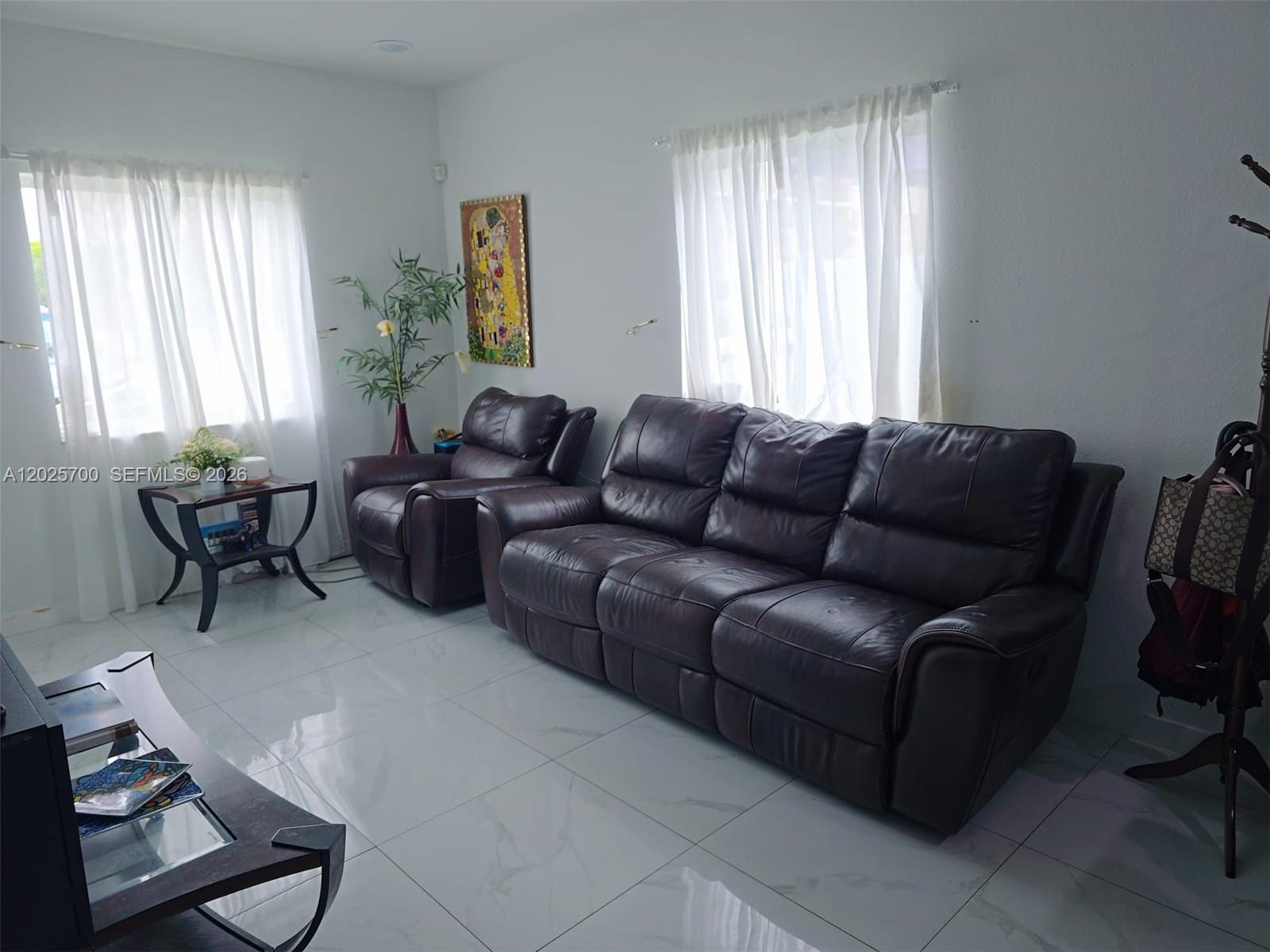 GLENWOOD HEIGHTS - Residential