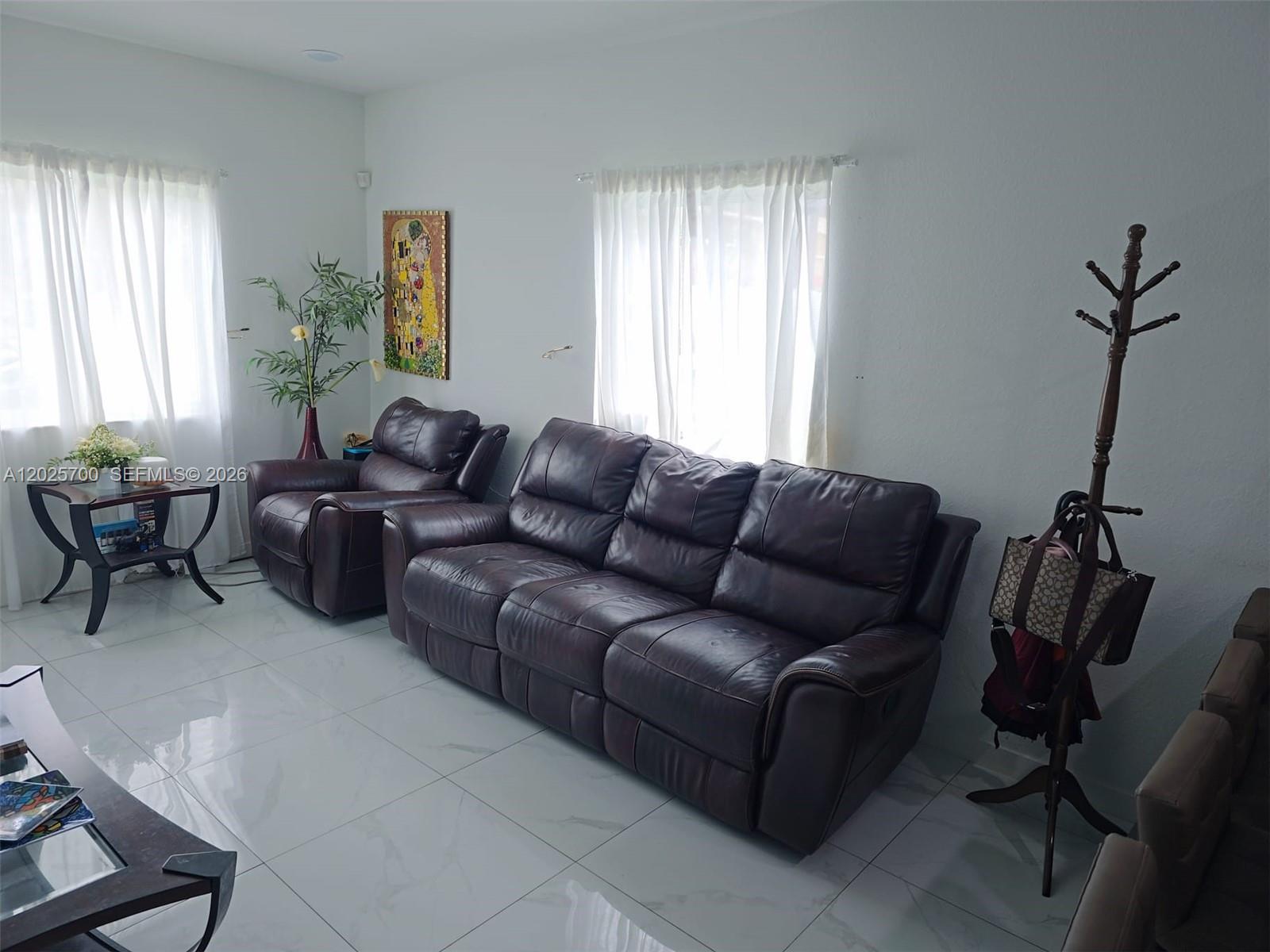 GLENWOOD HEIGHTS - Residential