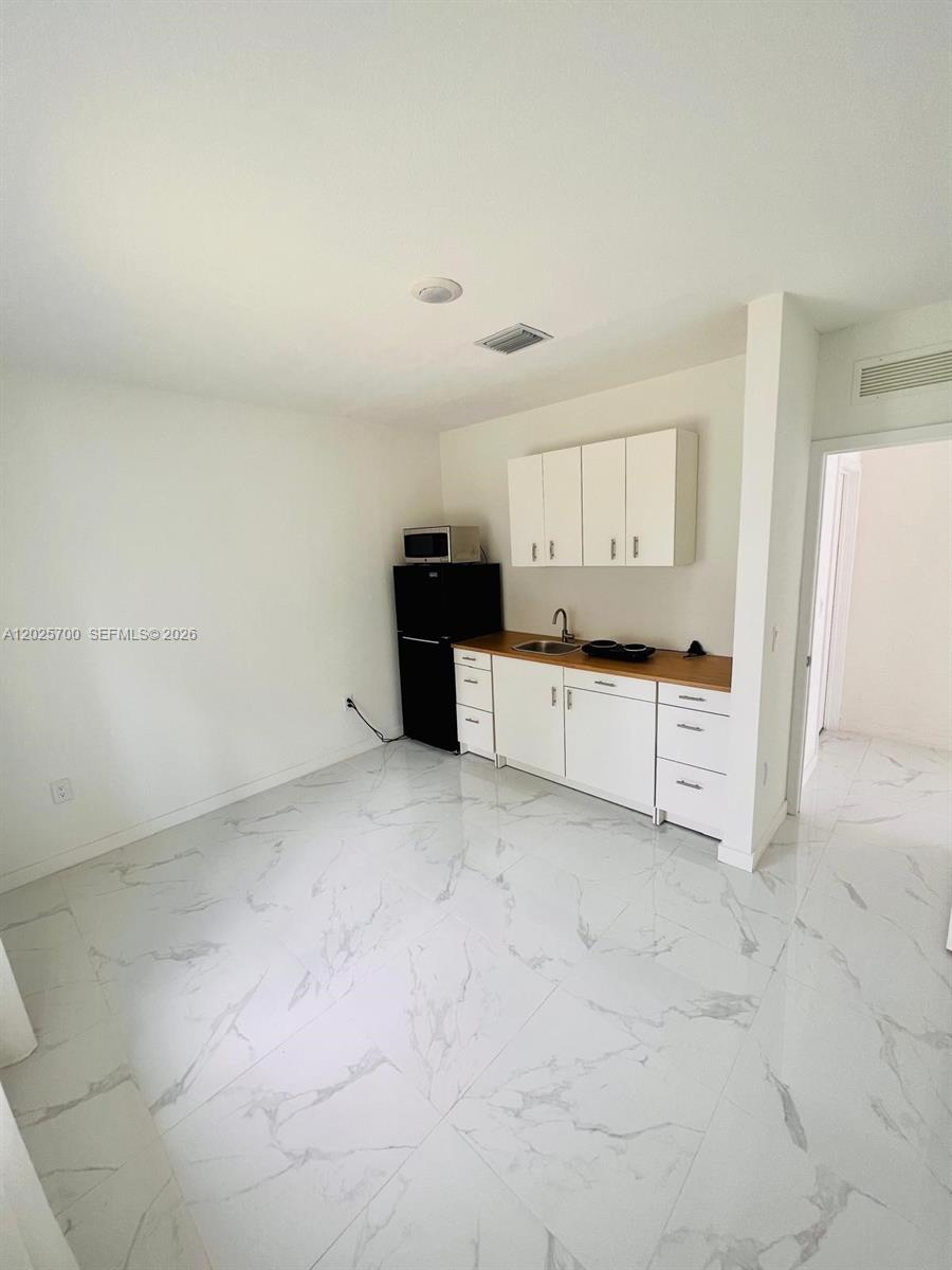 GLENWOOD HEIGHTS - Residential