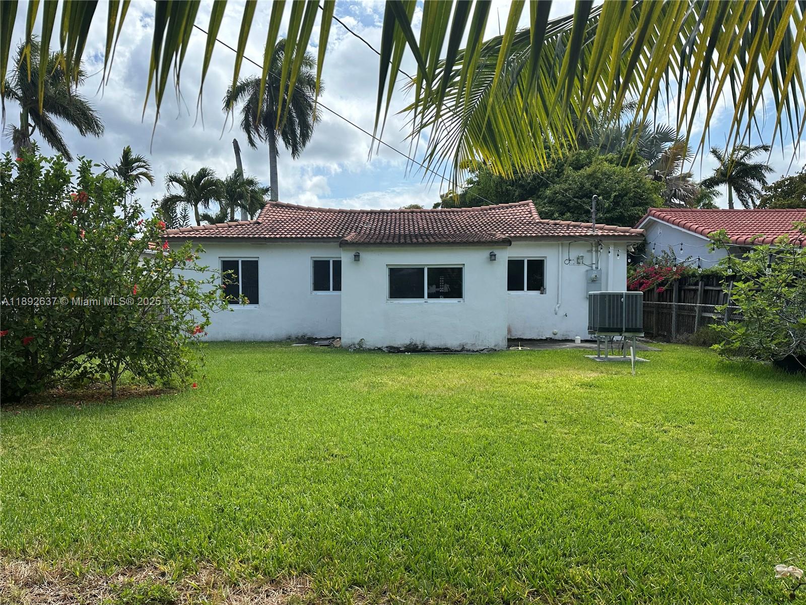 ISLE OF NORMANDY MIAMI VI - Residential Lease