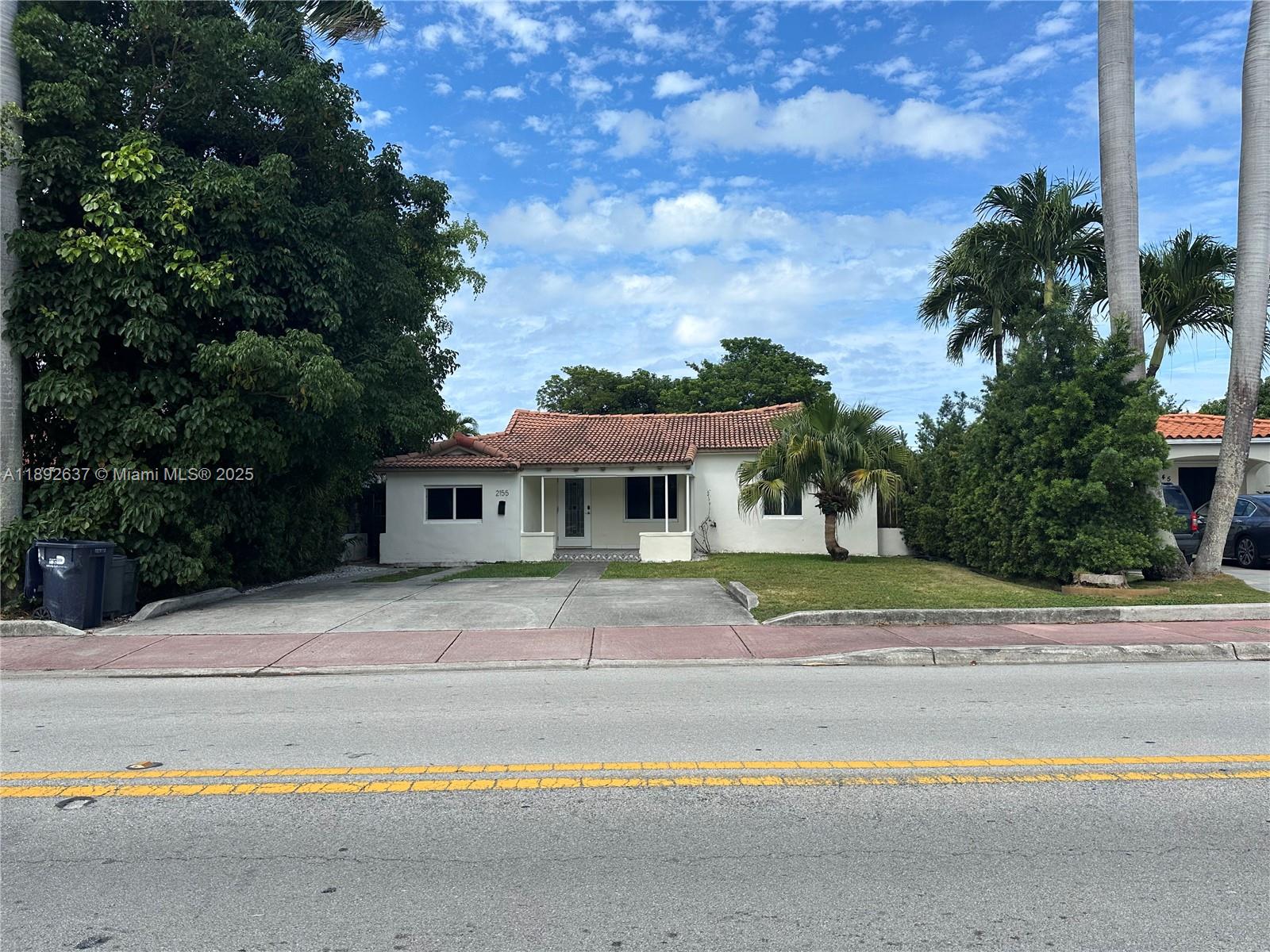 ISLE OF NORMANDY MIAMI VI - Residential Lease