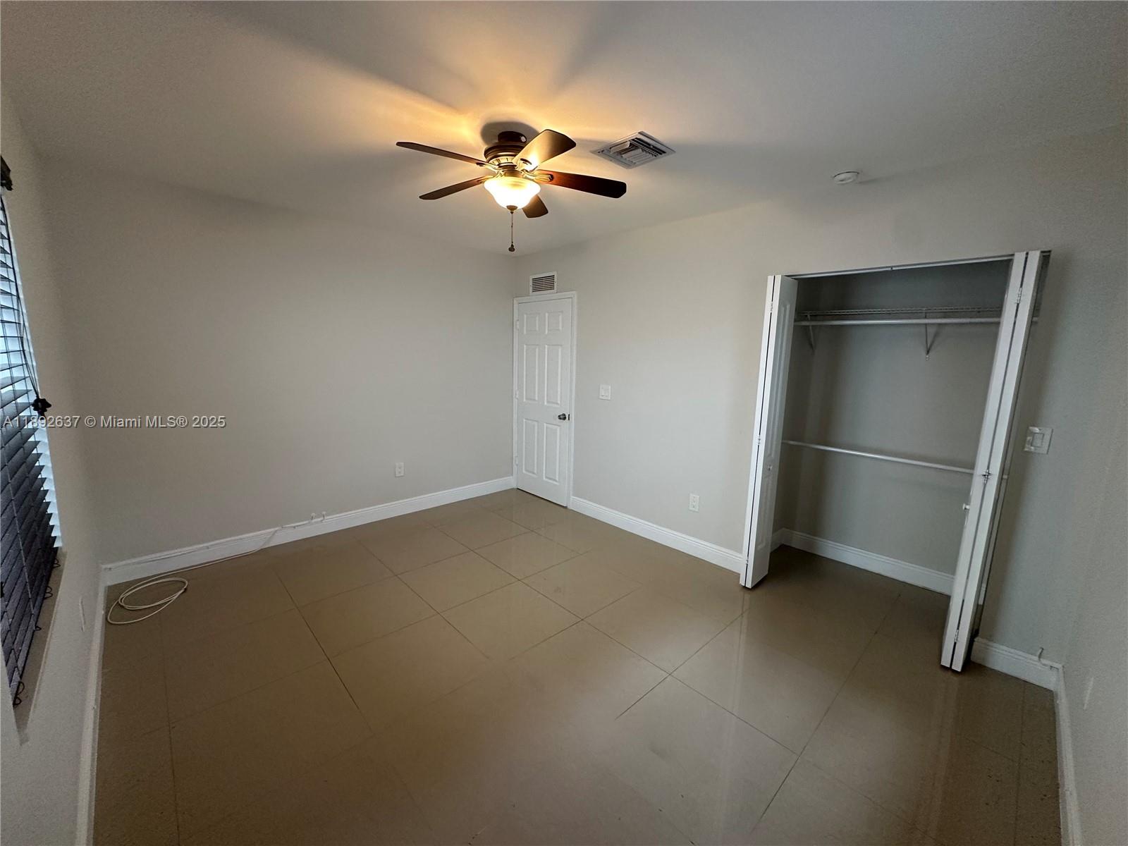 ISLE OF NORMANDY MIAMI VI - Residential Lease