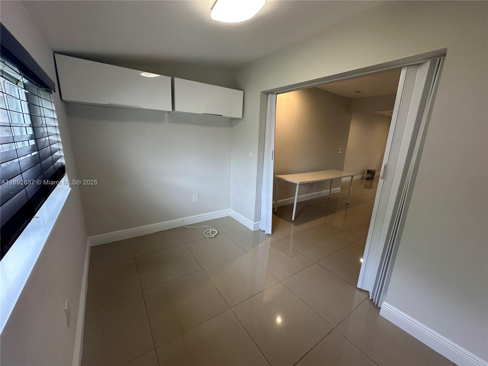 ISLE OF NORMANDY MIAMI VI - Residential Lease