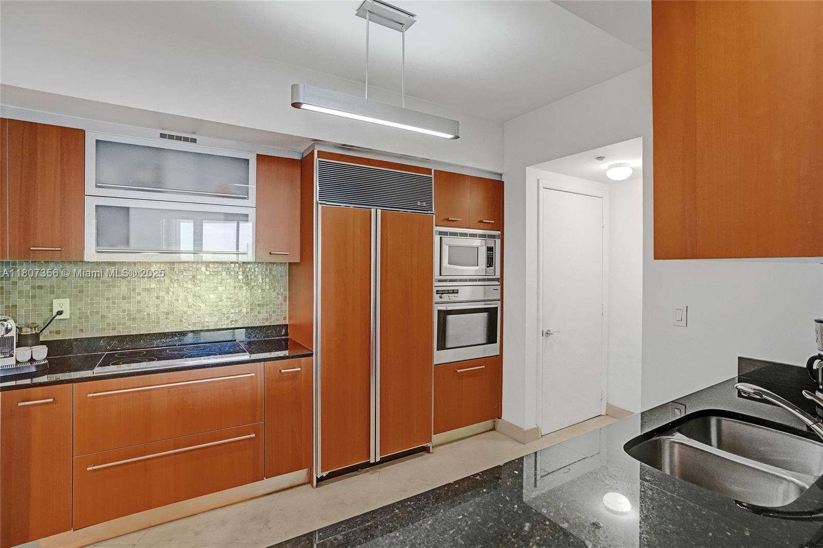 400 Alton Rd 1409