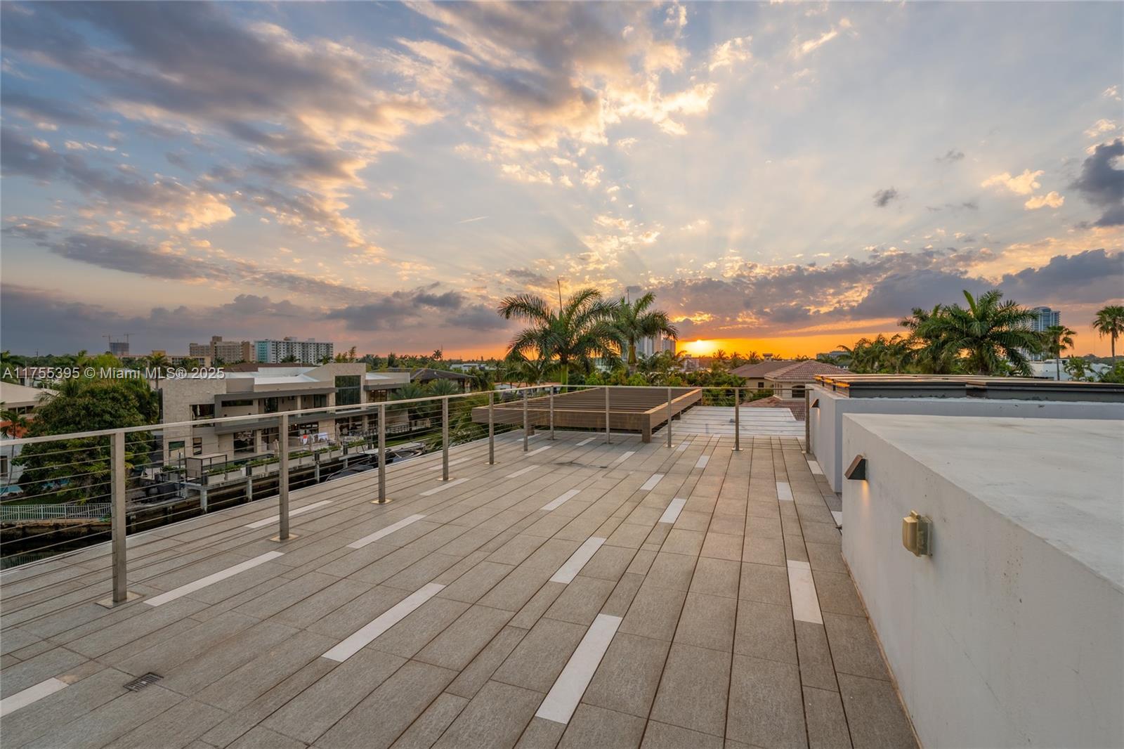 EASTERN SHORES 1ST ADDN - Residential